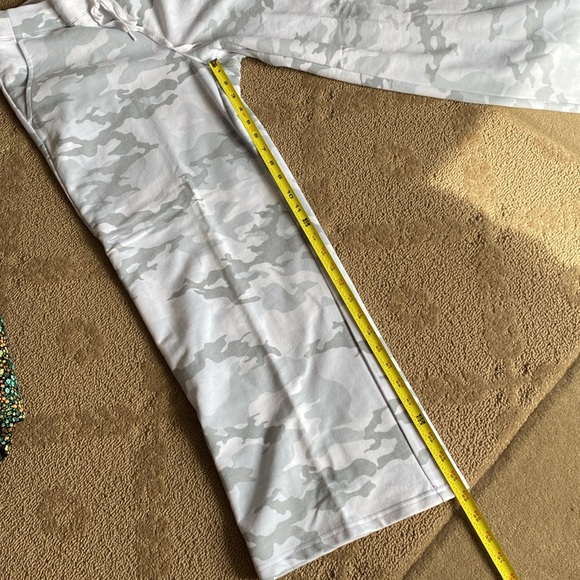 Avia new with tag camo wide leg sweat pants. - Picture 7 of 7